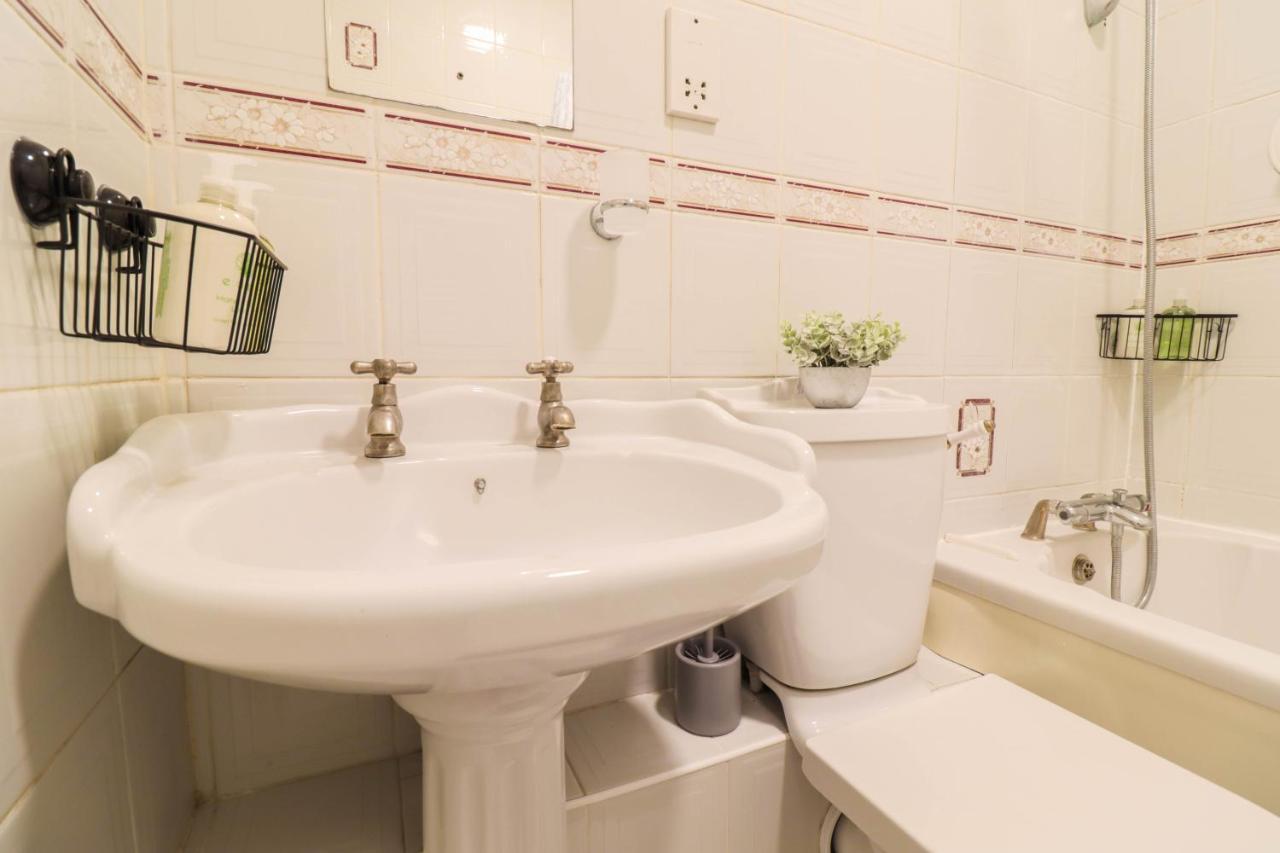 Pearl Paddington - Lovely 2 Bed Flat In Paddington Londra Esterno foto